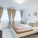 Vh103 * Budapest